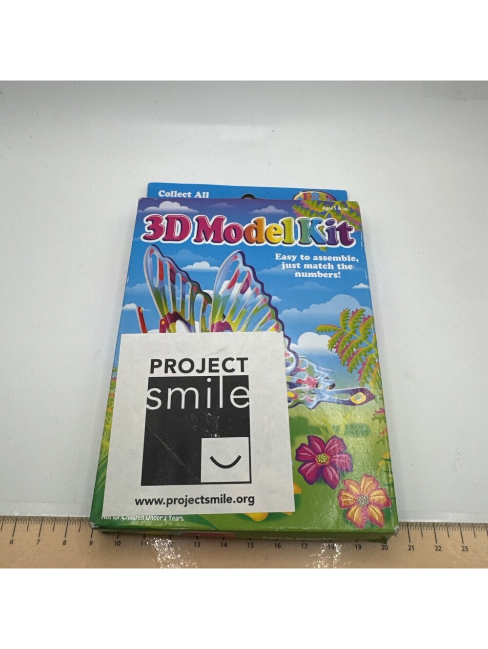 Vintage Lisa Frank 3D Model Kit Butterfly 16 Piece New In Box Unused Rare 90s